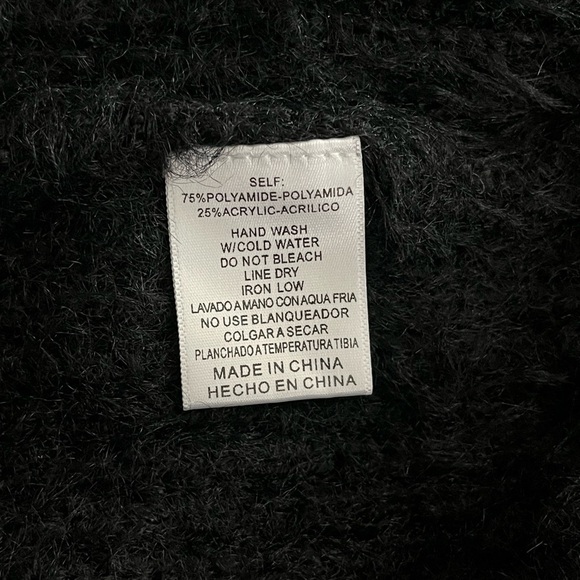 Talulah Oversized Eyelash Knit Fuzzy Sweater - Picture 9 of 10